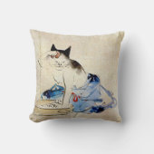 猫が体の歌川広重を洗う クッション (正面)