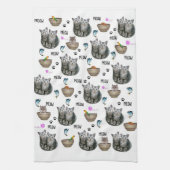 猫が台所のハンドタオルを鳴らす キッチンタオル (縦)