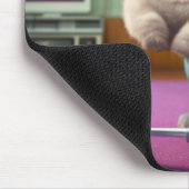 猫が家で運動する マウスパッド (コーナー)