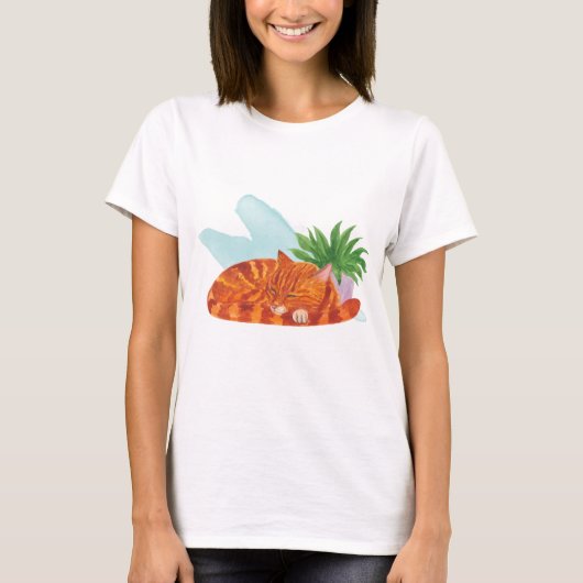 猫が寝ている....猫は猫の仮装をしている Tシャツ (正面)