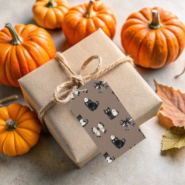 猫が幽霊を飼っているブラウンのハロウィーン抱き枕 ギフトタグ