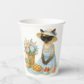 猫が庭でピクニックをしている 紙コップ (正面)