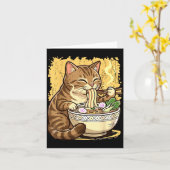 猫が日本のラーメンを食べている カード (黄色い花)