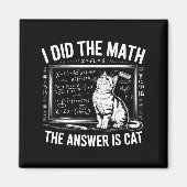 猫が答えだにゃ数学 笑える数学Tシャツ マグネット (正面)