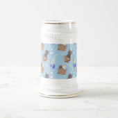 猫が箱に入りミルクが青く滴る ビールジョッキ (中央)