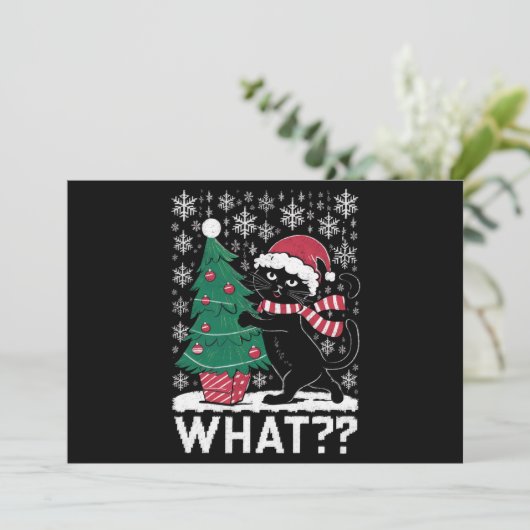 猫って面白い 黒猫がクリスマスツリーを押す シーズンカード (スタンド正面)