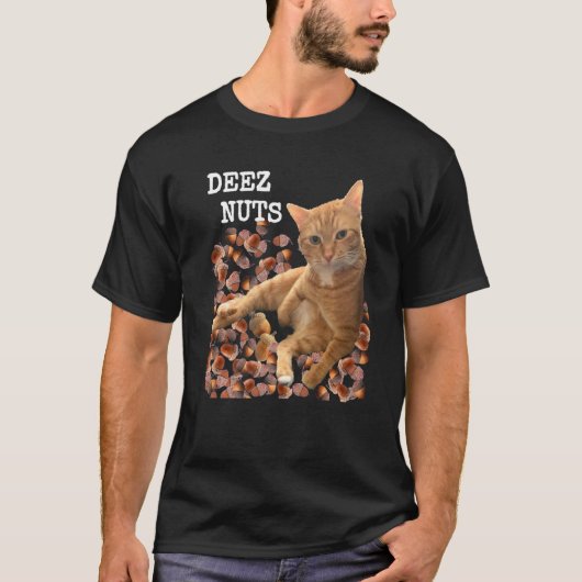 猫とどんぐりのDEEZ NUTSジョーク プレミアム Tシャツ (正面)