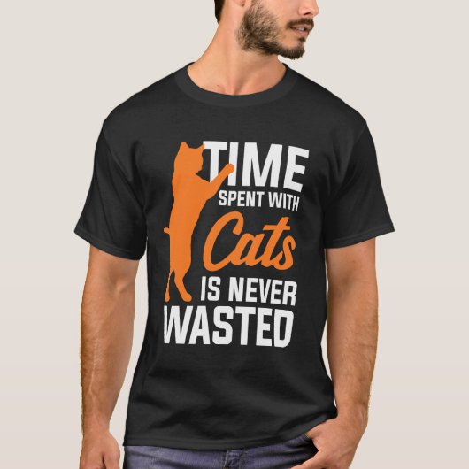 猫との時間は無駄にはならない Tシャツ (正面)