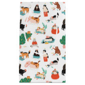 猫とよくはしゃぐクリスマスツリーのパターン スモールペーパーバッグ (正面)