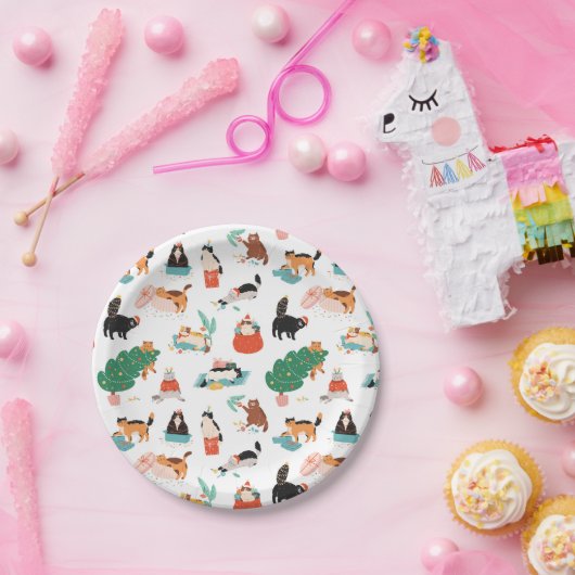 猫とよくはしゃぐクリスマスツリーのパターン ペーパープレート (パーティー)