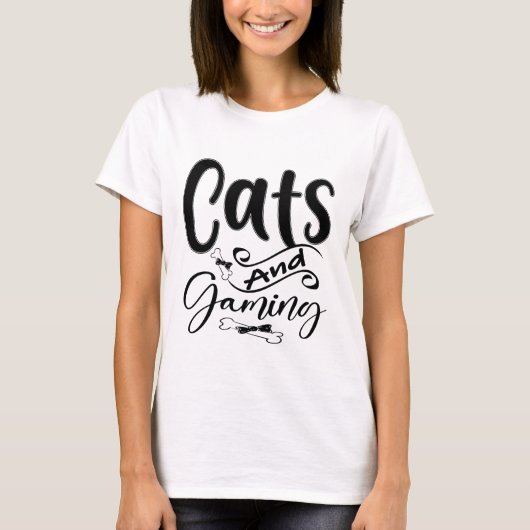 猫とゲームおもしろい Tシャツ (正面)