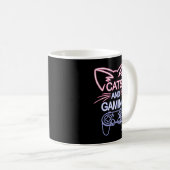猫とゲーム猫好きゲームおもしろいギフトゲーマー コーヒーマグカップ (正面右)