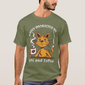 猫とコーヒーに惑わされる 面白い 猫好き Tシャツ (正面)
