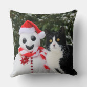 猫とサンタ雪だるまのクリスマスおもしろい写真 クッション (裏面)