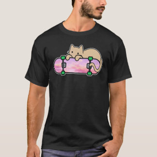 猫とスケートボード スケートボードをする臆病な猫 Tシャツ