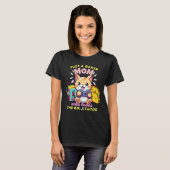猫とタコスと80年代が好きなゲーマーママ Tシャツ (正面フル)