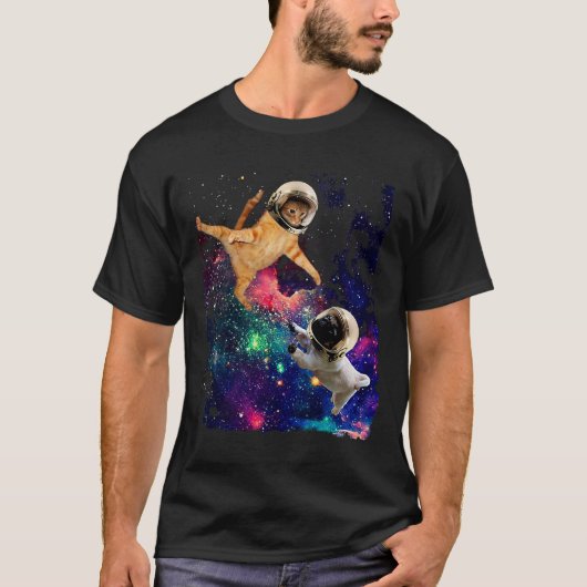 猫とパグの宇宙飛行士 Tシャツ (正面)