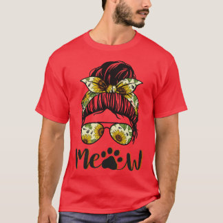 猫とヒマワリ1 Tシャツ