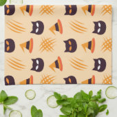 猫とベージュのハロウィンパターン キッチンタオル (折り畳み)