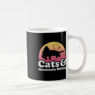 猫とマウンテンバイクのデザイン コーヒーマグカップ