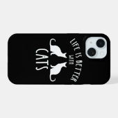 猫と一緒が最高 iPhone 15ケース (裏面横)