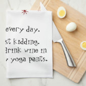 猫と一緒に毎日ヨガおもしろい引用文をする キッチンタオル (四つ折り)