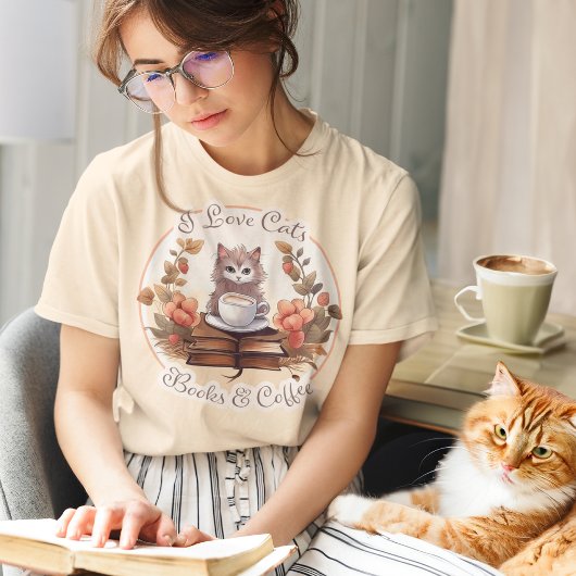 猫と本とコーヒーが大好き Tシャツ