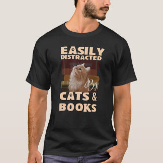 猫と本に夢中 猫 本 読書 Tシャツ