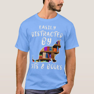 猫と本に心を奪われやすい猫好き Tシャツ