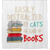 猫と本に気が散りやすい – 猫_本 シャワーカーテン (正面)