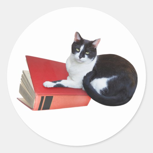 猫と本のステッカー ラウンドシール (正面)