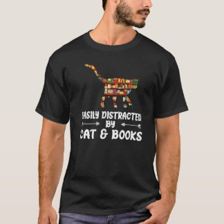 猫と本の読書に夢中になりやすい少年G Tシャツ