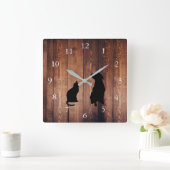 猫と犬のシルエットは素朴な木をペット スクエア壁時計 (ホーム)