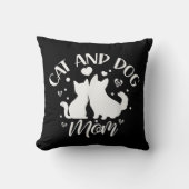 猫と犬の母の女の子愛犬の猫の母のママ クッション (正面)