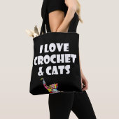 猫と猫の刺繍縫い針 トートバッグ (クローズアップ)