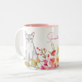 猫と花パーソナライズされたピンクと白 ツートーンマグカップ (正面左)
