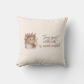 猫と過ごす時間のかわいい猫の水彩画デザイン クッション (正面)