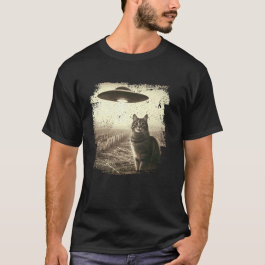 猫とUFOのセルフィー、ウィードコア・ナード写真 Tシャツ (正面)