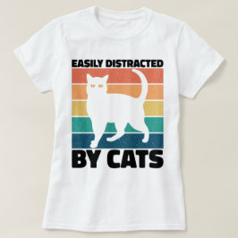 猫に気を使いやすい子猫かわいいおもしろい猫 Tシャツ
