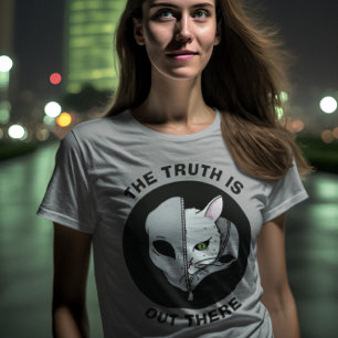 猫のおもしろいエイリアン真実はそこにいる Tシャツ