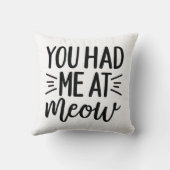 猫のおもしろい引用文 クッション (裏面)