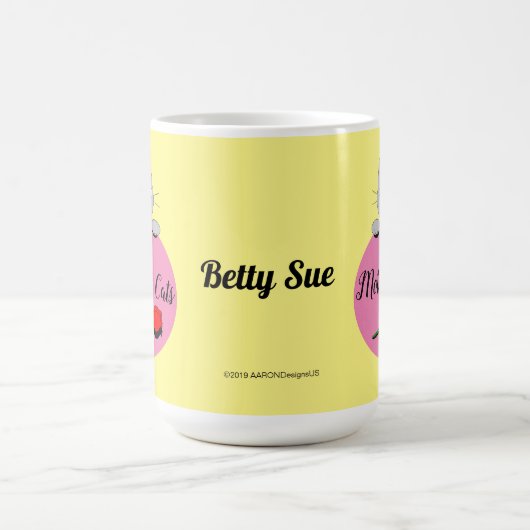 猫のお母さん赤いバラがかわいいグレー猫 コーヒーマグカップ (中央)