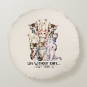 猫のない生活？僕はそうは考えしない ラウンドクッション (裏面)