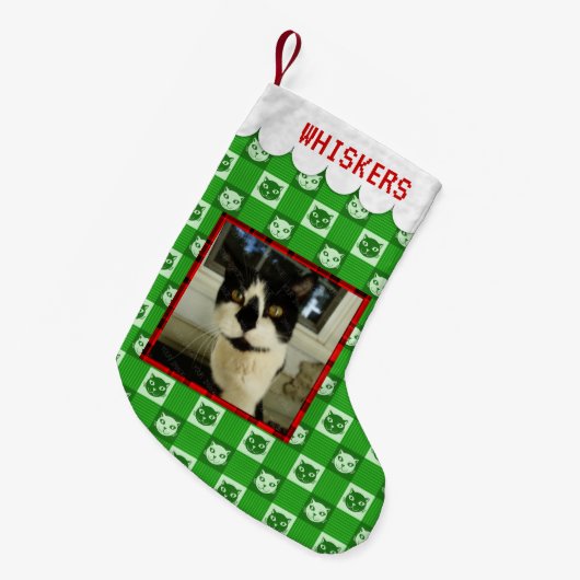 猫のカスタムは写真のかわいい一流の緑の子猫のギンガムを加えます スモールクリスマスストッキング (正面 (吊り時))