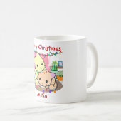 猫のクリスマス・オン・マット、名パーソナライズされた前 コーヒーマグカップ (正面右)