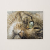 猫のクローズアップ(目にフォーカス) ジグソーパズル (横)