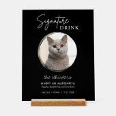 猫のシグニ結婚チャードリンクカクテルバーブラック アクリルサイン (正面)