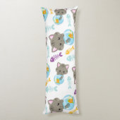 猫のパターン，かわいい猫，子猫，魚 ボディピロー (裏面 (縦))