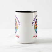 猫のパパ生活を猫のパパ生活を選ばなかった ツートーンマグカップ (中央)