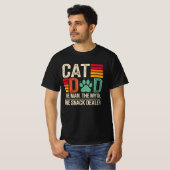 猫のパパ男の神話スナックディーラーTシャツ Tシャツ (正面フル)